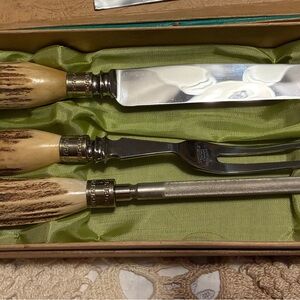 Vintage Sheffield Horn Handle Carving Set in Box